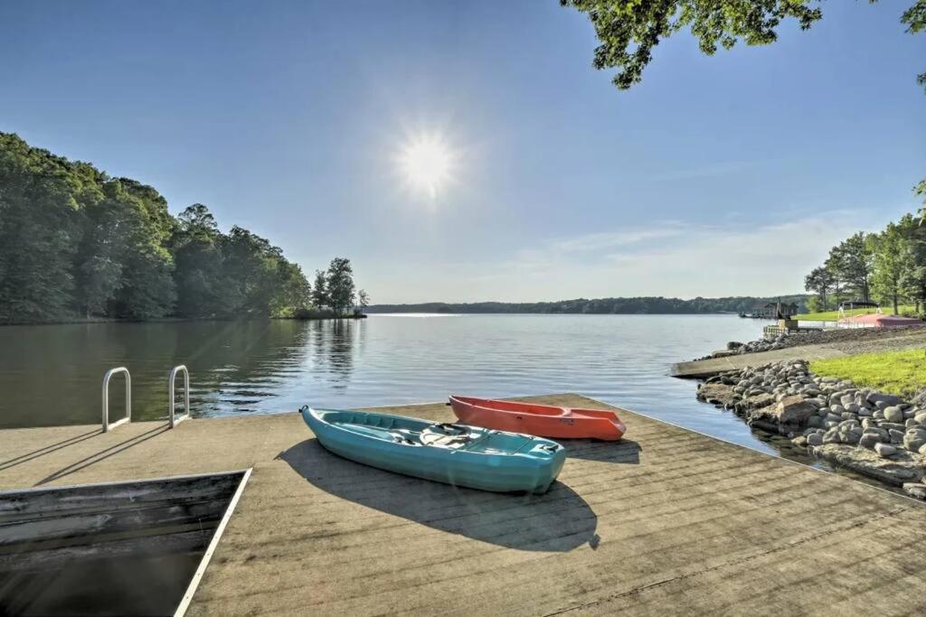 Hycove~Huge Dock~Views~Kayaks~Deep Water~Upgraded Villa Semora Eksteriør bilde